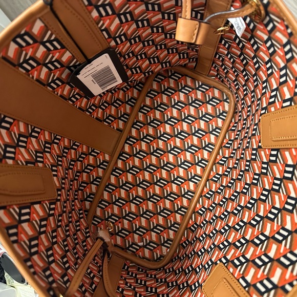 MCM Small Tote - Picture 3 of 3